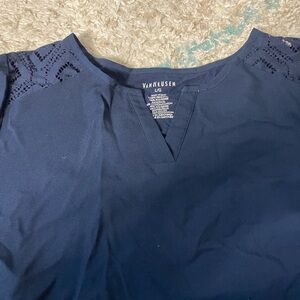 Van heusen women’s blouse navy blue